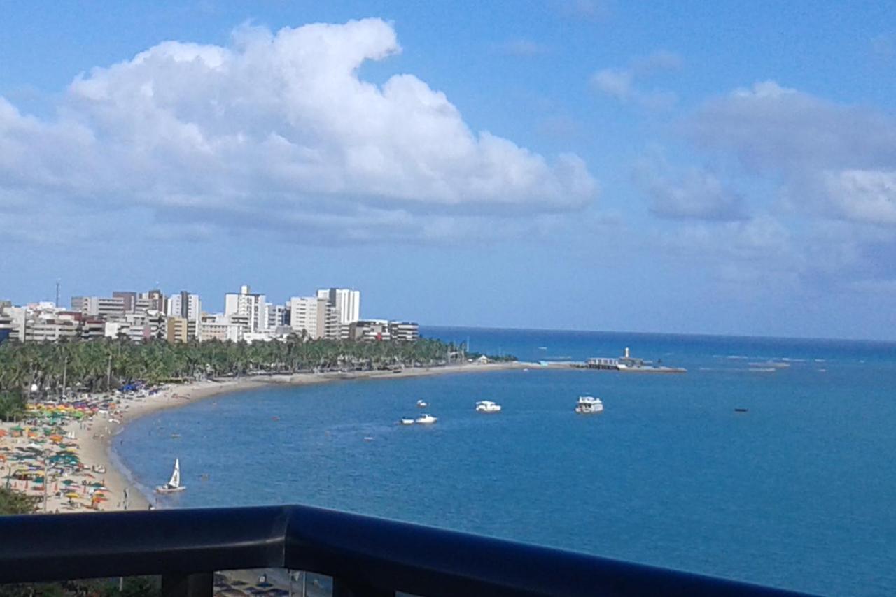 Na Beira Mar De Pajucara- Edif Neo- Apartamento Quarto E Sala- Tem Varanda - Vista Lateral Do Mar- Rua Julio Plech Filho 60 Esquina Com Avenida Doutor Antonio Gouveia - Consumo Eletrico E Pago No Ckeck-Out 1Kwh E 1,35 Reias มาเซโอ ภายนอก รูปภาพ