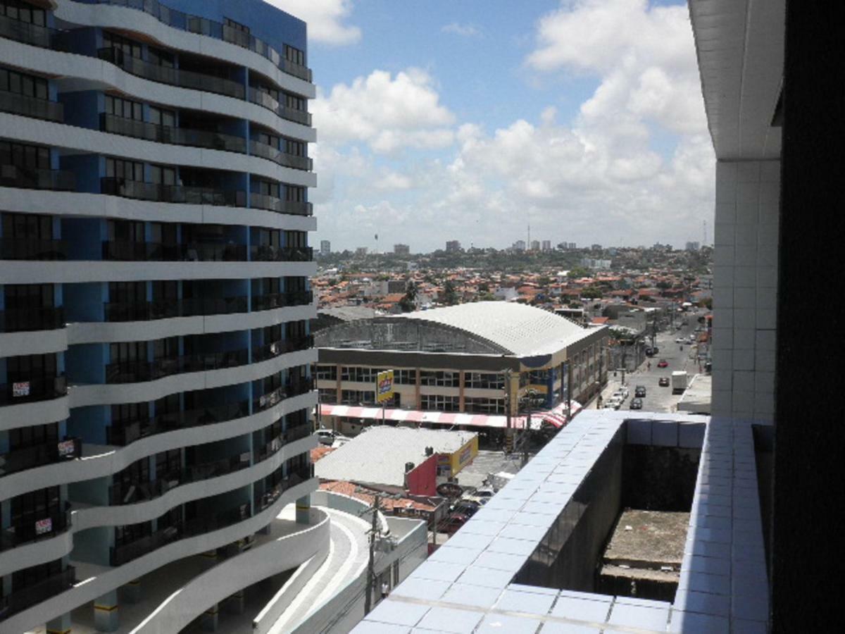 Na Beira Mar De Pajucara- Edif Neo- Apartamento Quarto E Sala- Tem Varanda - Vista Lateral Do Mar- Rua Julio Plech Filho 60 Esquina Com Avenida Doutor Antonio Gouveia - Consumo Eletrico E Pago No Ckeck-Out 1Kwh E 1,35 Reias มาเซโอ ภายนอก รูปภาพ